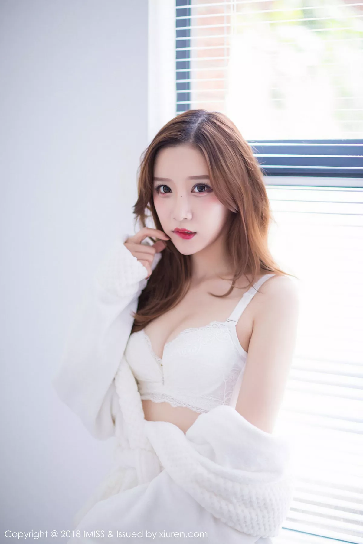 [Imiss爱蜜社]第233期小琳写真 [44P]-lcoser