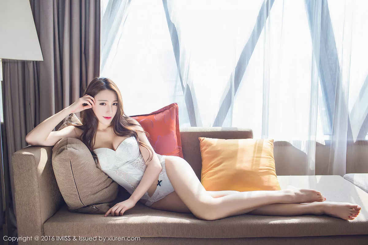 [Imiss爱蜜社]第080期刘奕宁写真 [49P]-lcoser