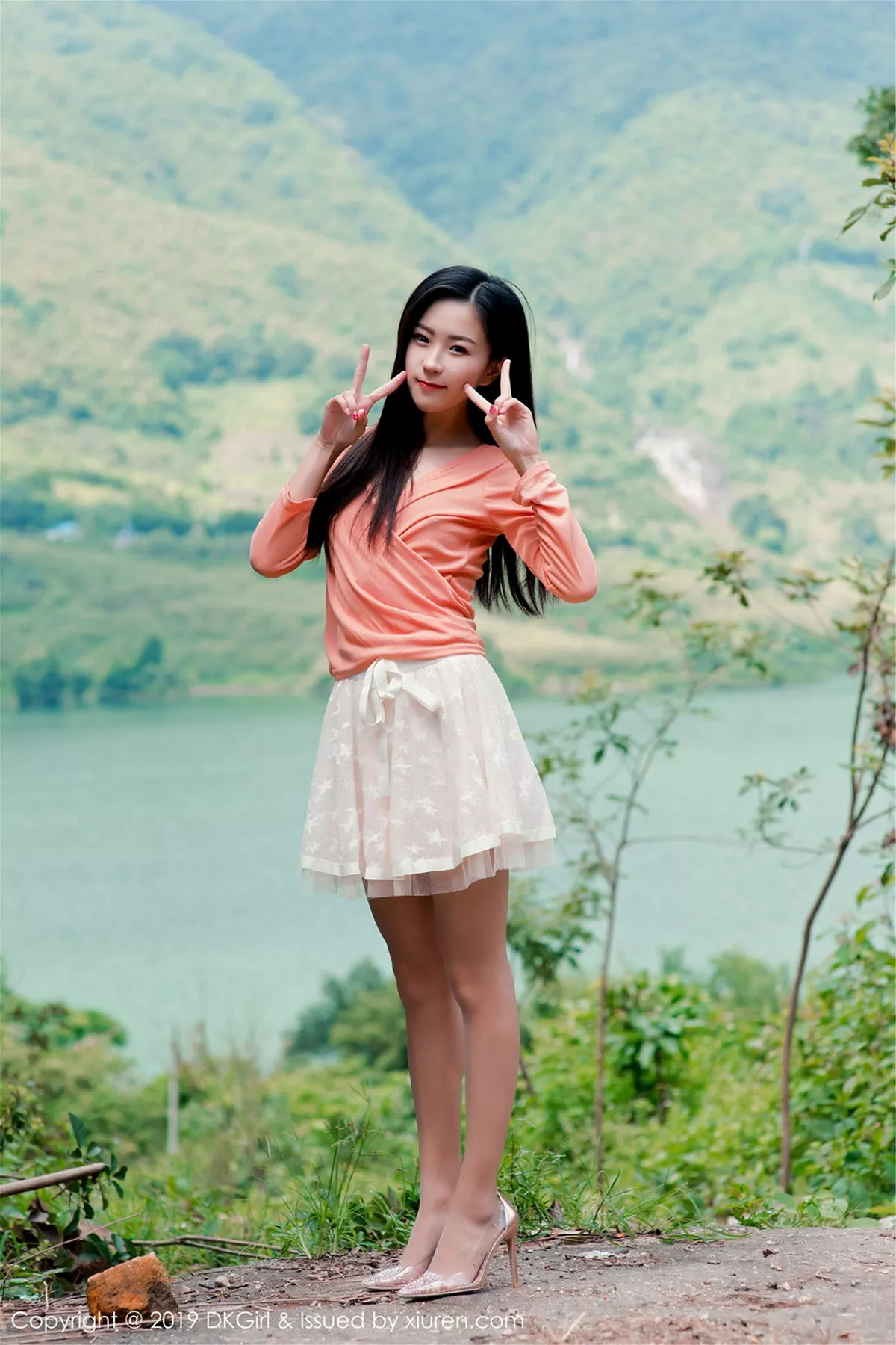 [DKGirl御女郎]第114期小子怡写真 [48P]-lcoser