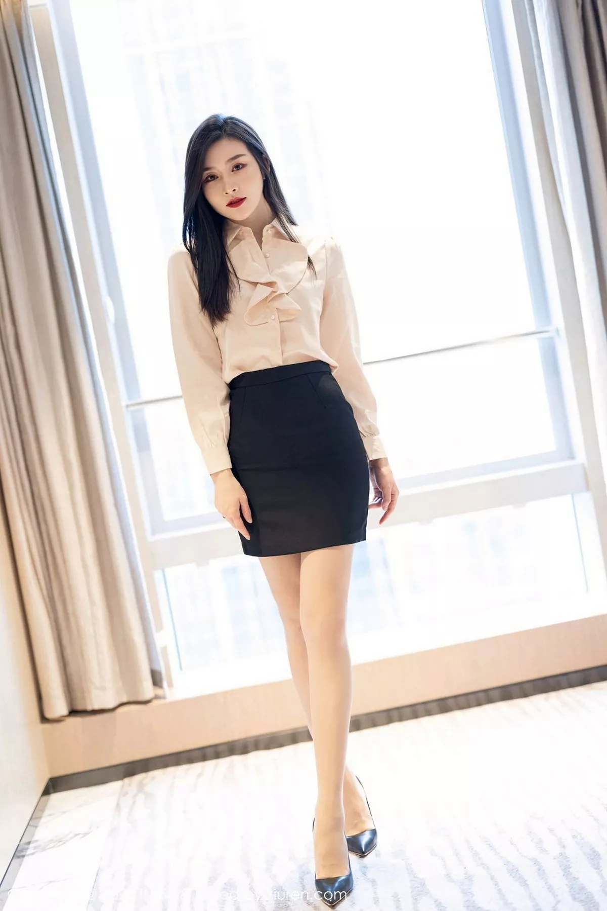 [Imiss爱蜜社]第528期Vanessa写真 [71P]-lcoser