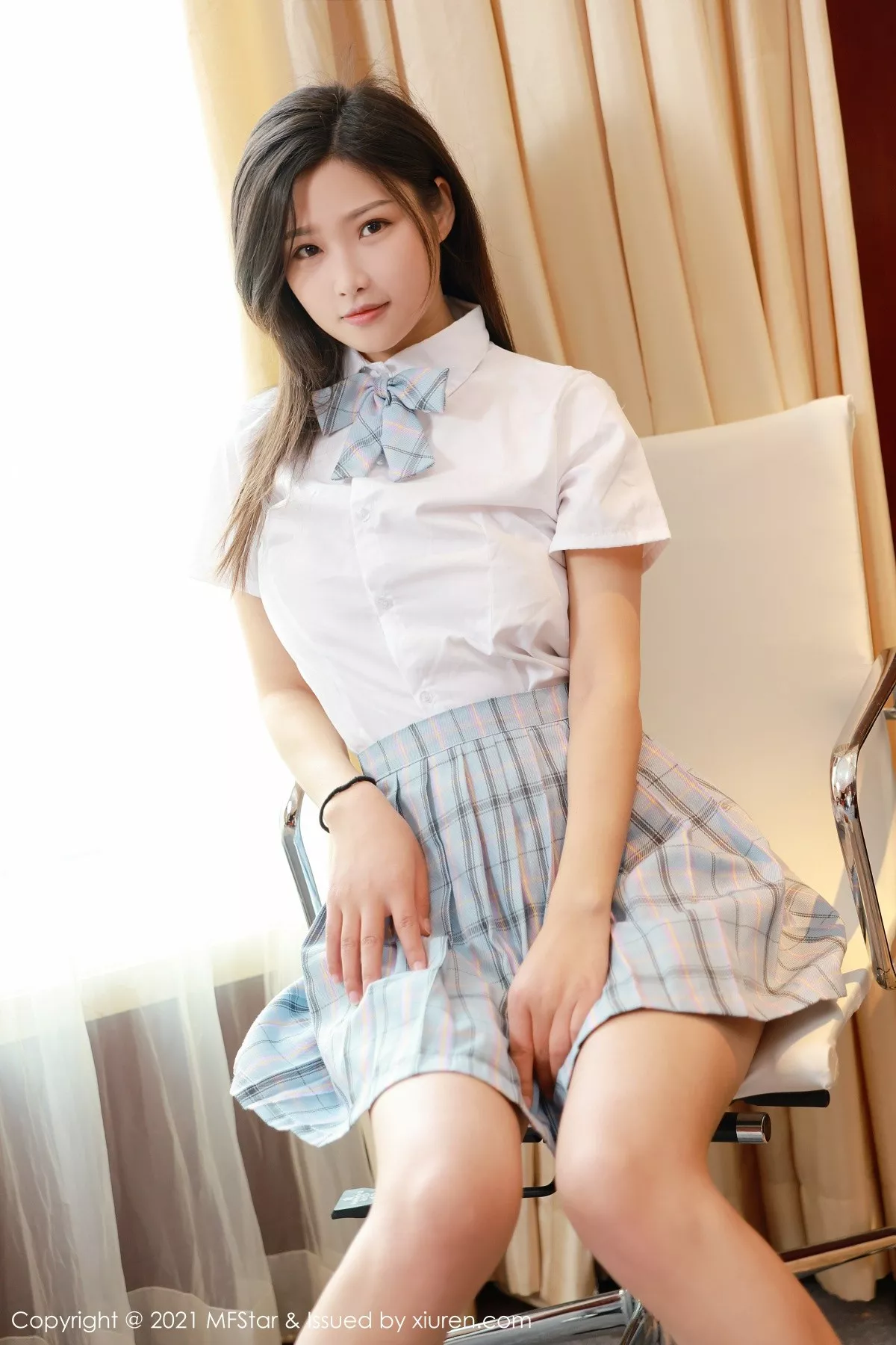 [MFStar模范学院]第477期星萌写真 [43P]-lcoser