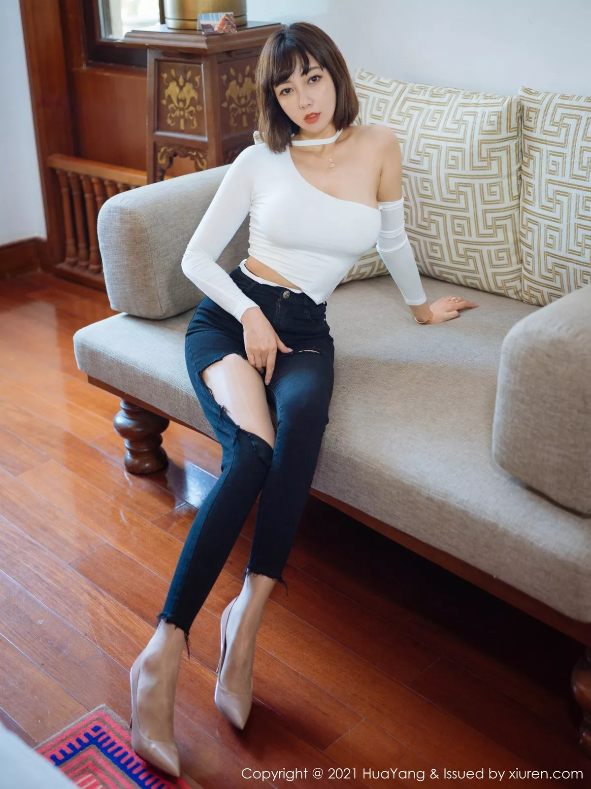 [HuaYang花漾]第414期果儿写真 [50P]-lcoser