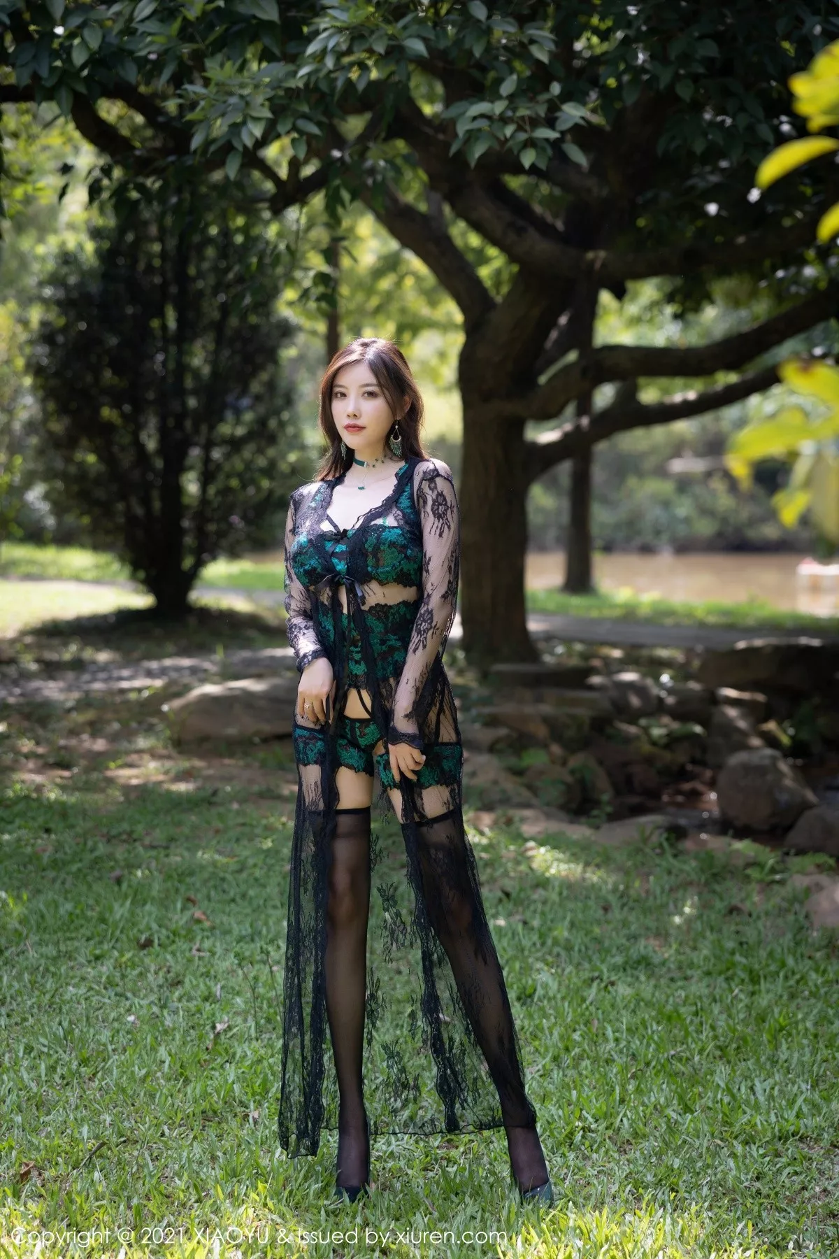 [XiaoYu画语界]第643期杨晨晨写真 [76P]-lcoser