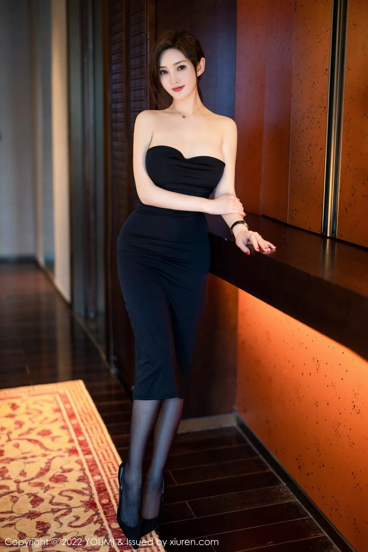 [YouMi尤蜜荟]第817期奶瓶土肥圆写真 [92P]-lcoser