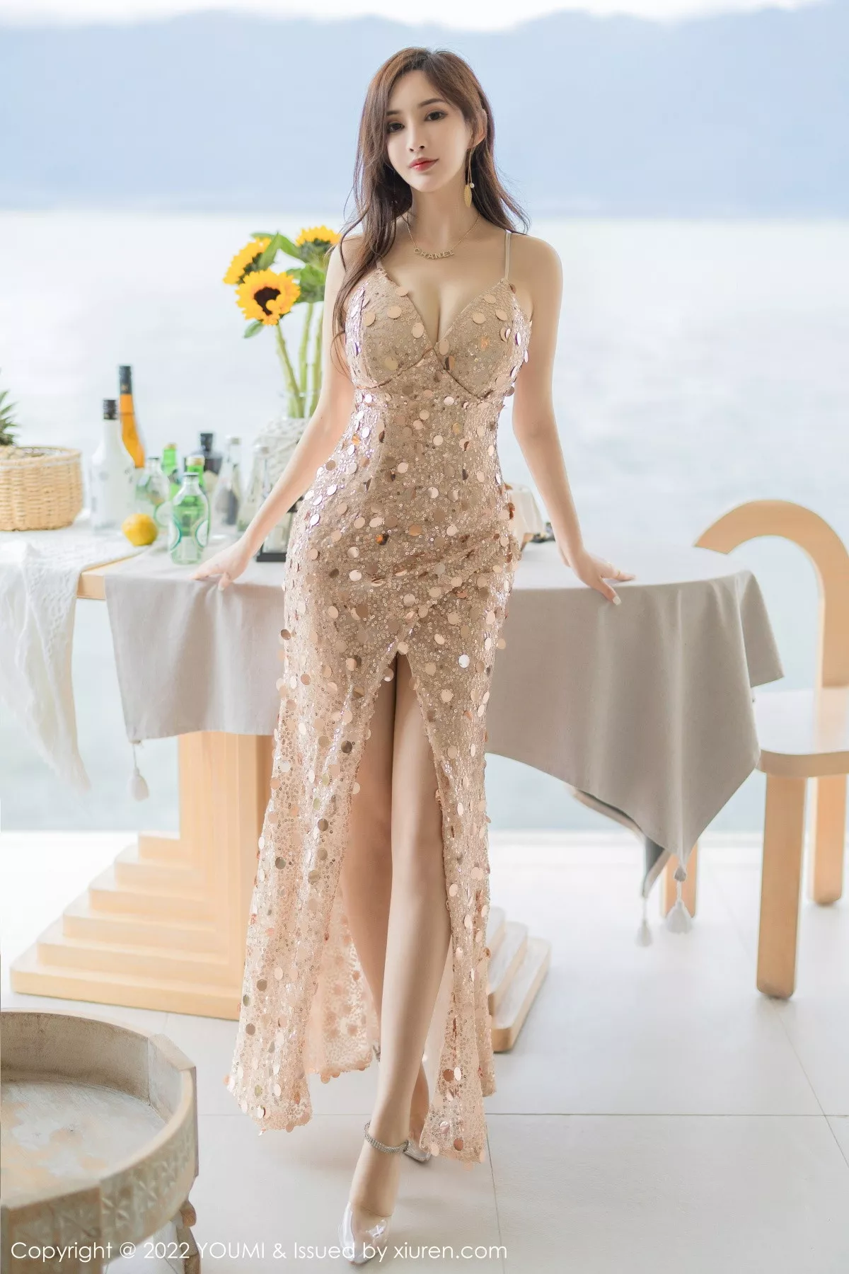 [YouMi尤蜜荟]第861期奶瓶土肥圆写真 [78P]-lcoser